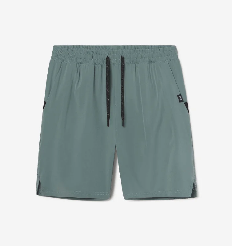 Stride Short [7.5""]